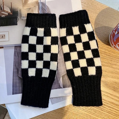 Cozy Touchscreen Gloves