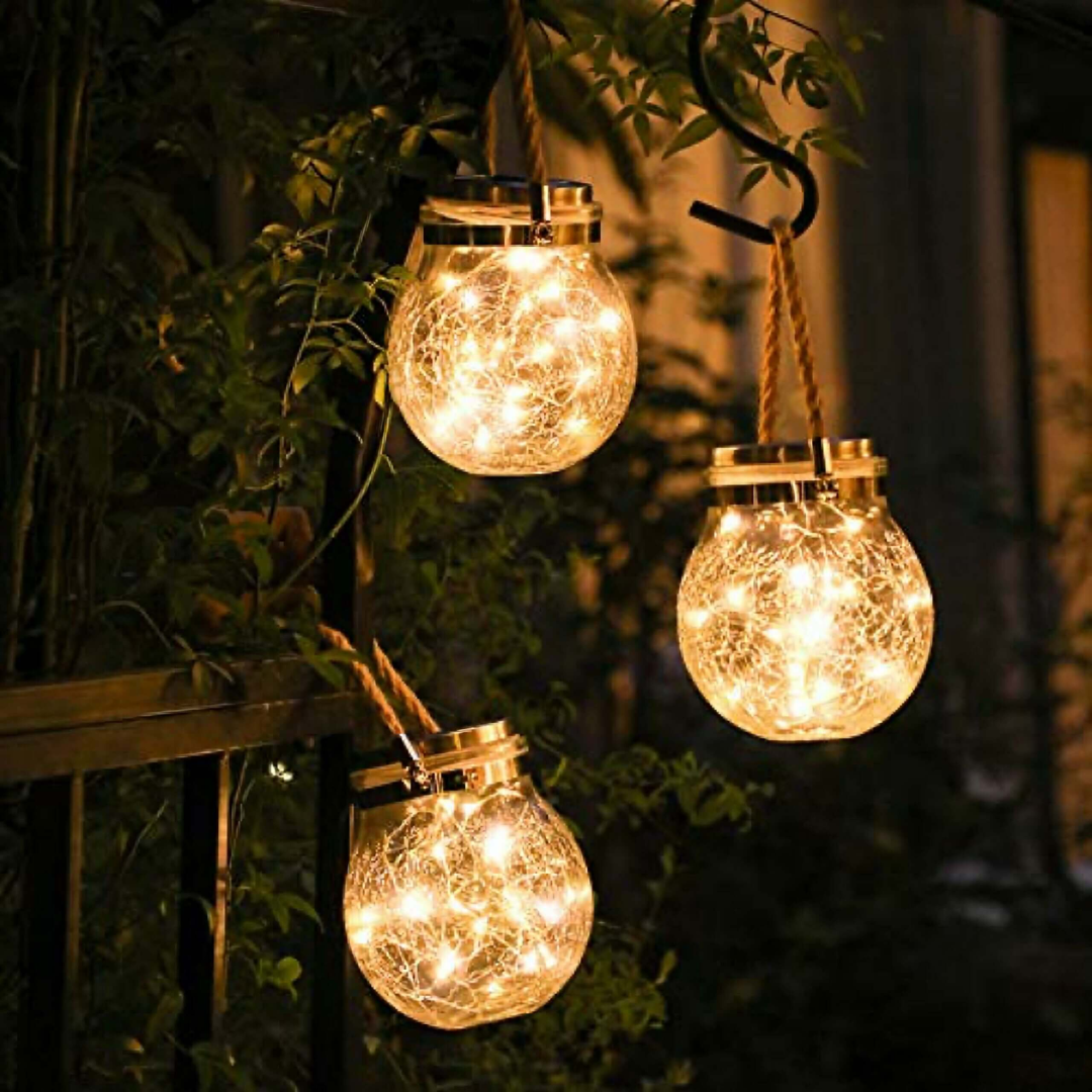 Shattered Effect Outdoor Solar Lamp