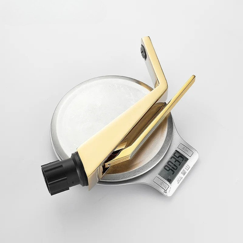Sleek Modern Bathroom Sink Faucet