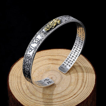 Lucky Chinese Pixiu Silver Charm Bracelet