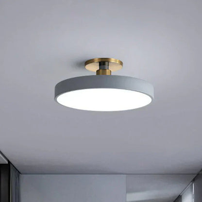 Simple Nordic Pendant Light