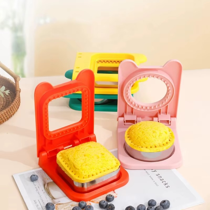 Easy Snack Dispenser for Kids and Family