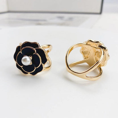 Beautiful Floral Scarf Clip
