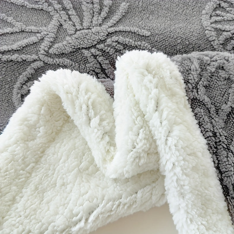 Plush Fleece Throw Blanket with Colorful Butterfly Pattern