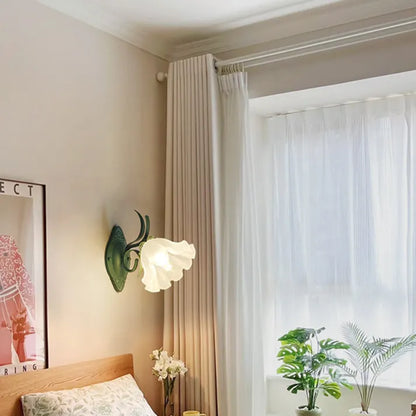 Beautiful Floral Wall Lamp