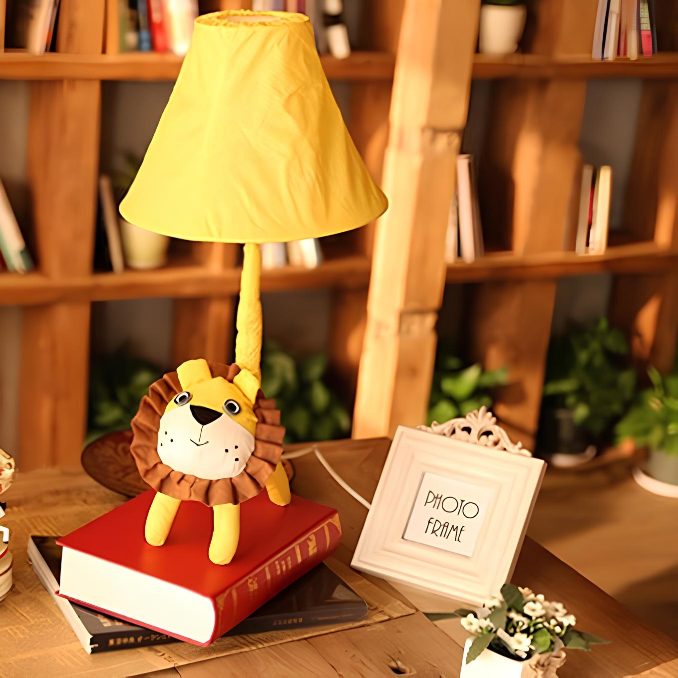Cuddly Animal Table Lamp