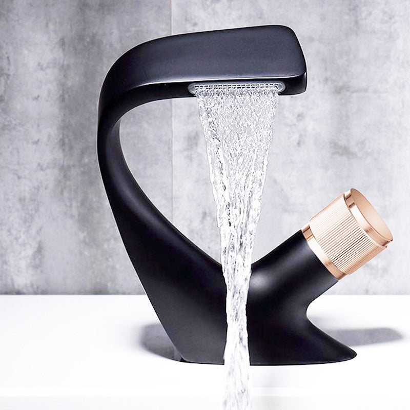 Modern Copper Kitchen Sink Faucet with Brass Handle