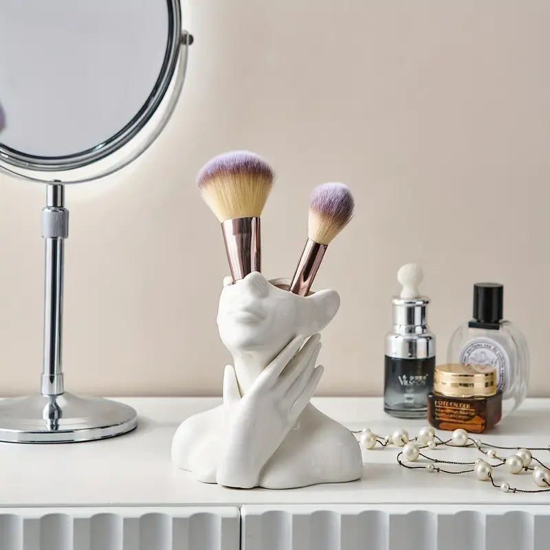Simple Elegant Ceramic Vase for Modern Homes