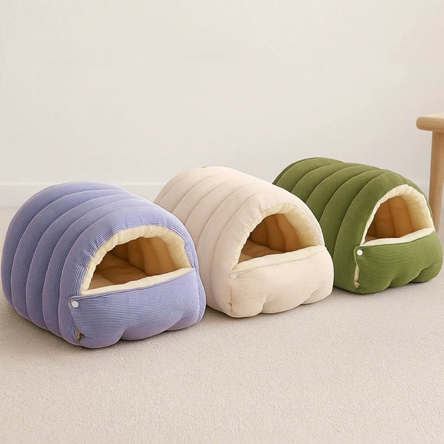 Warm Plush Pet Bed for Cats and Dogs