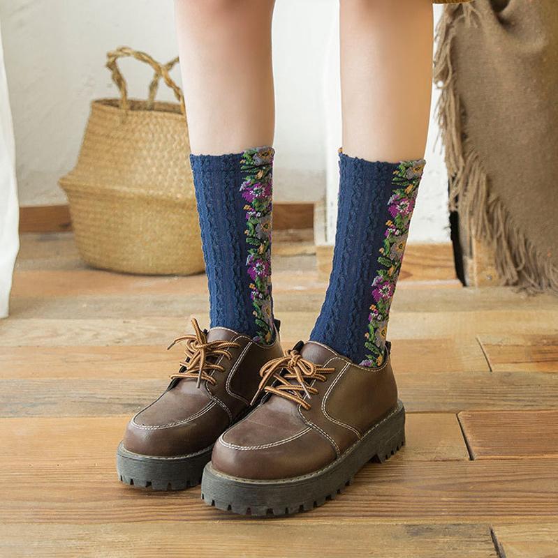 Classic Floral Pattern Crew Socks (5 Pack)