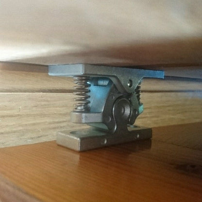 Strong Metal Locking Cabinet Latch