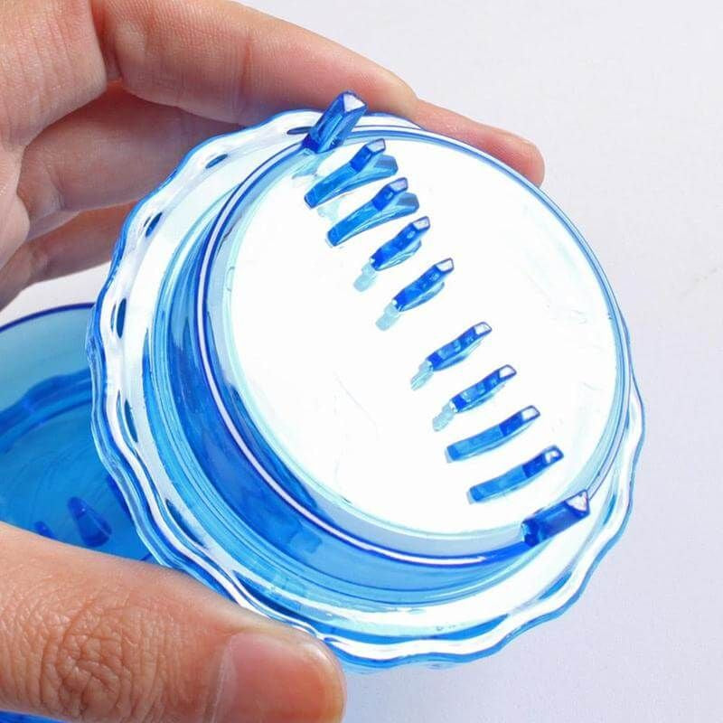 Compact Hand Press Garlic Mincer