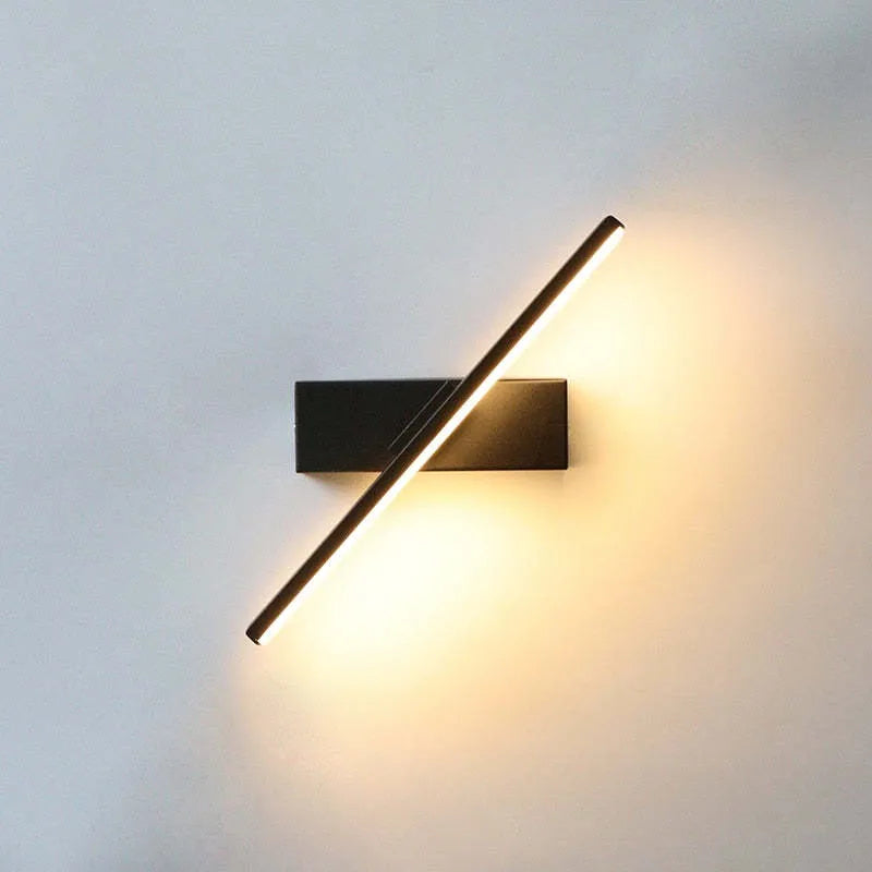 Stylish Adjustable Wall Light