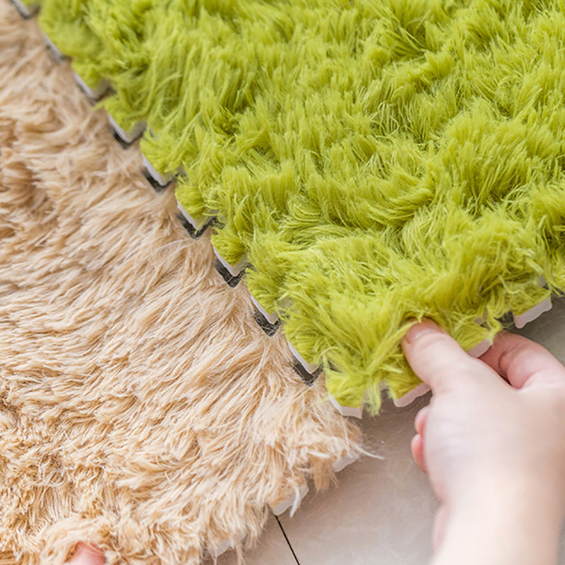 Soft Bedroom Carpet Tiles Stain Resistant Squares