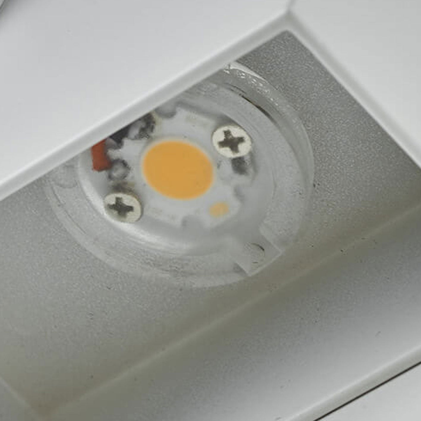 Stylish Garden LED Light Befez