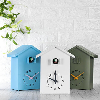 Simple Cuckoo Wall Clock - Classic Silent Hour Chime