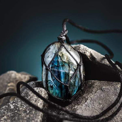 Bold Labradorite Pendant Necklace for Women's Empowerment - Befez