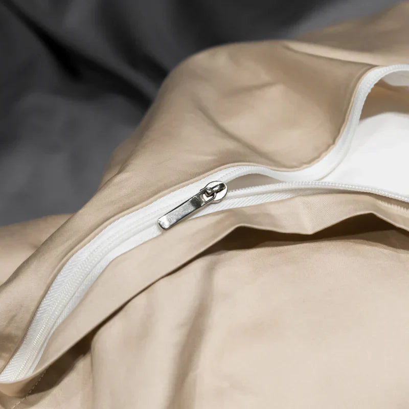 Soft Satin Bedding 4-Piece Set