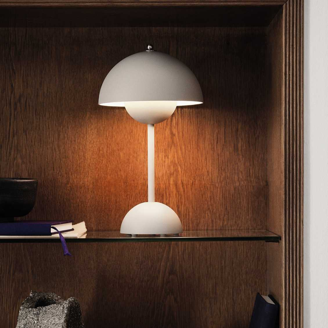 Befez | Bright LED Desk Lamp Modern Home Light