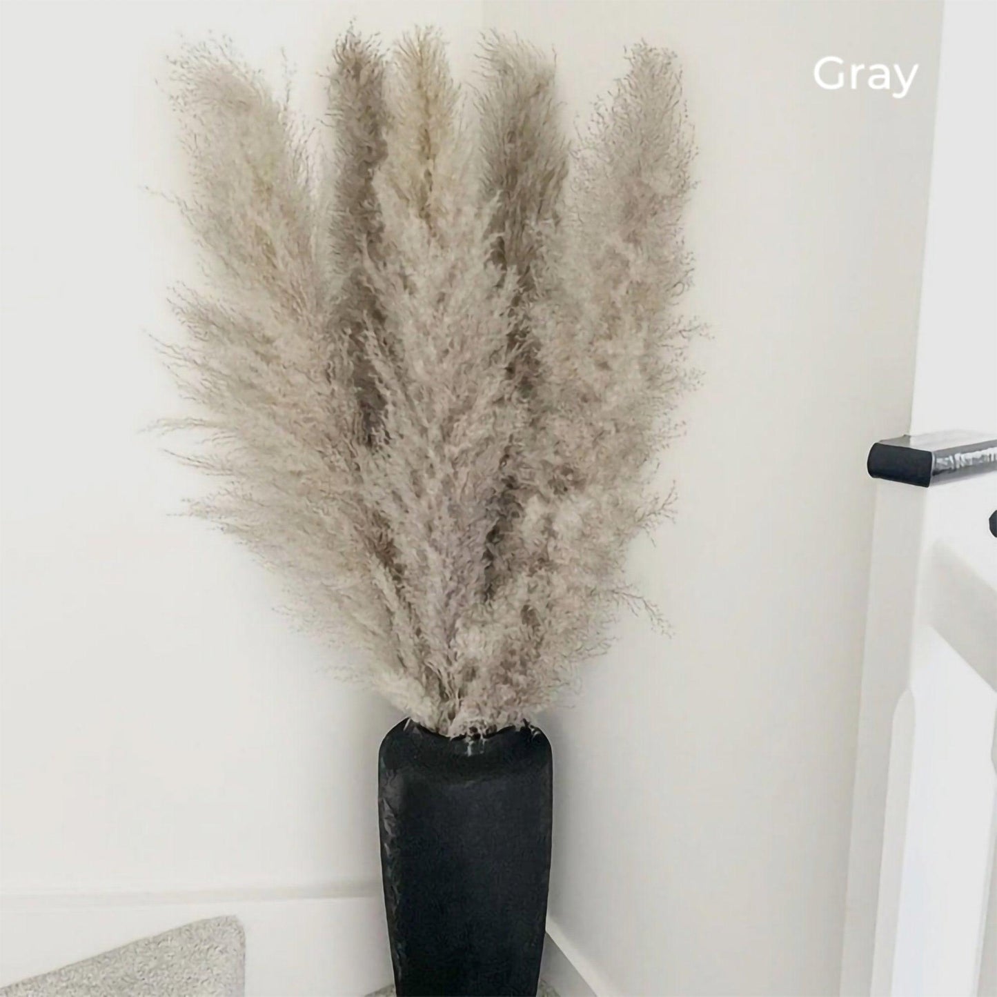 Soft Pampas Grass Decor Bouquet with Fluffy Feathers