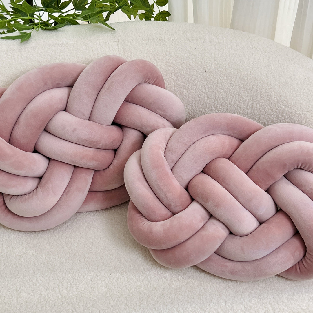Soft Plush Pillow Set with 2 Decorative Cushions