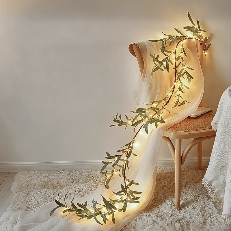 Floral String Table Lamp