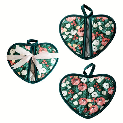 Cute Heart Shaped Oven Mitt Set