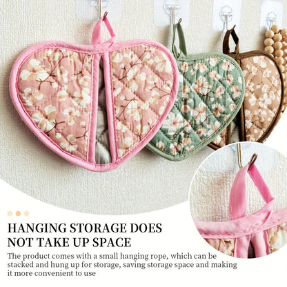 Cute Heart Shaped Oven Mitt Set
