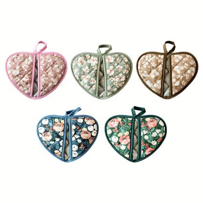 Cute Heart Shaped Oven Mitt Set
