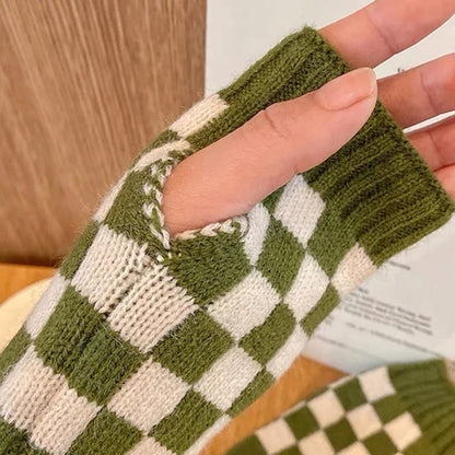Cozy Touchscreen Gloves