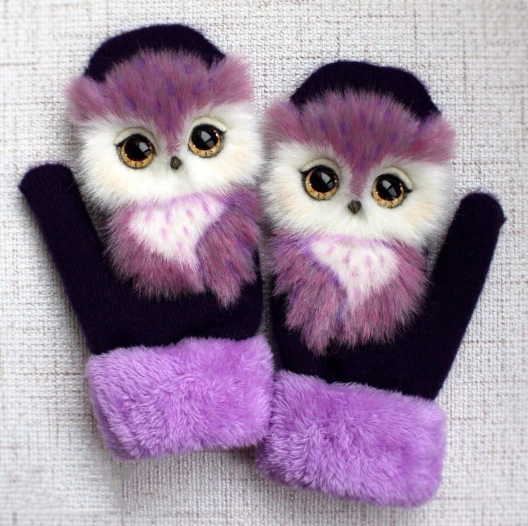 Warm Touch Gloves for Cold Winter Nights