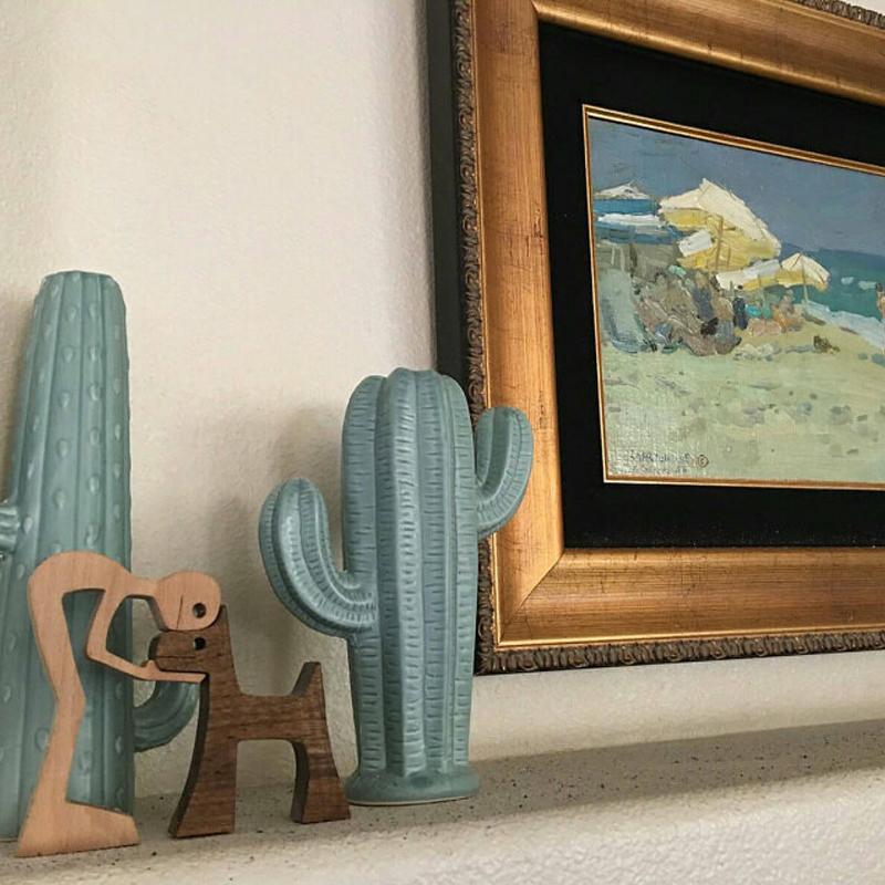 Cute Animal Figurine Wooden Table Decor