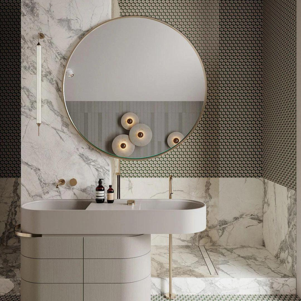 Round White Metal Wall Light