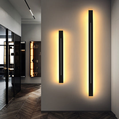 Stylish Gold LED Wall Light