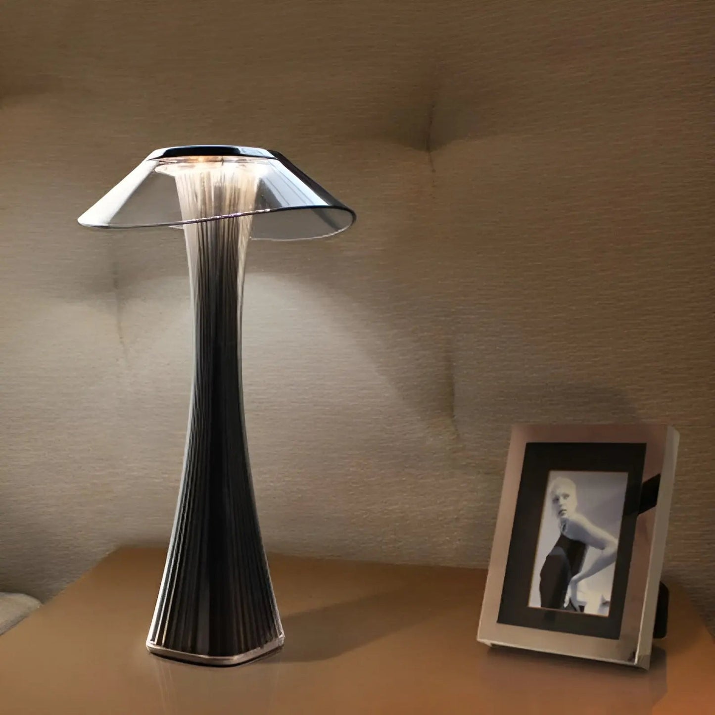 Stylish Adjustable Desk Lamp