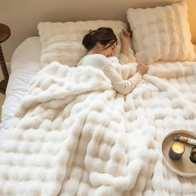 Cozy Plush Fleece Throw Blanket Winter Warmth