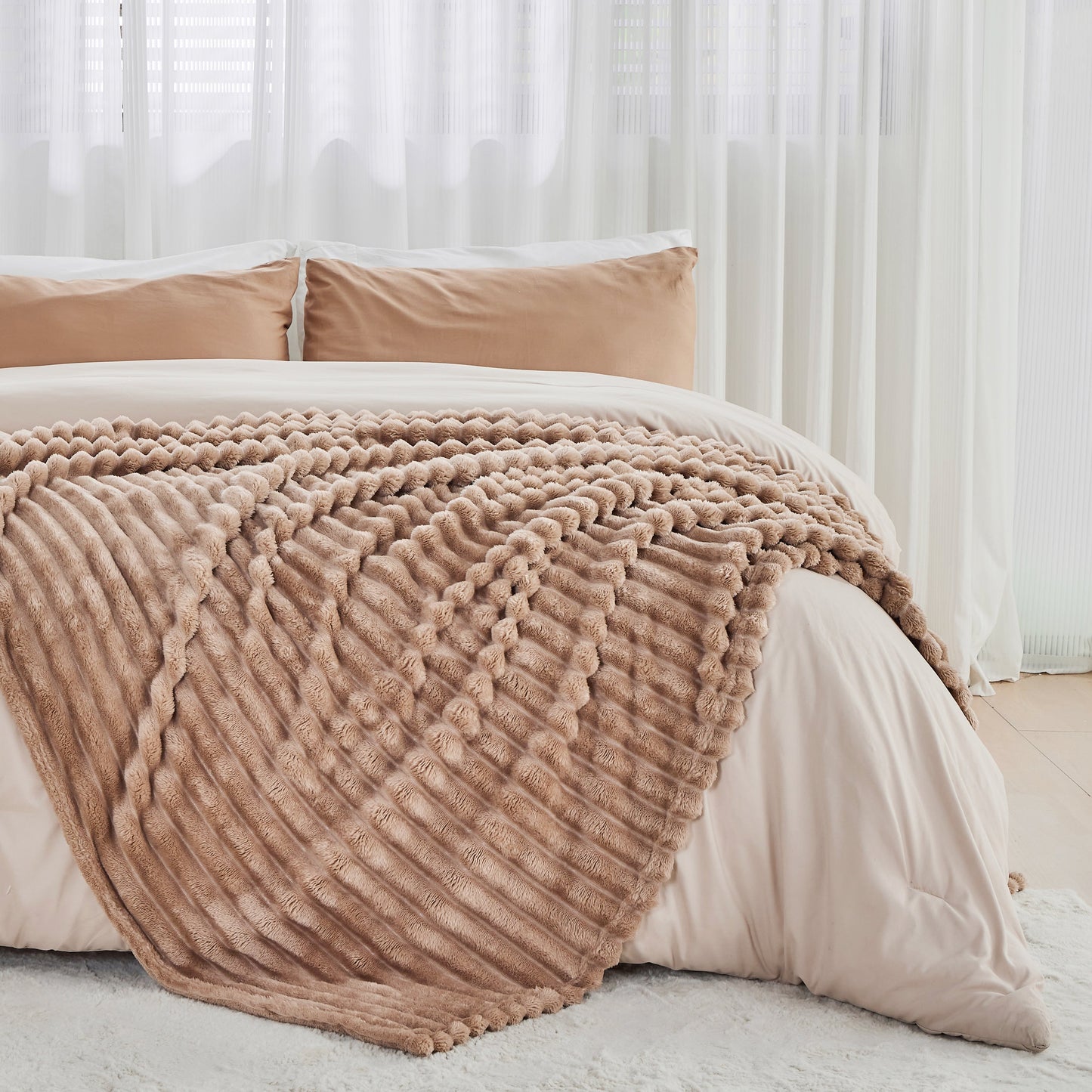 Soft Plush Fleece Blanket Twin Set