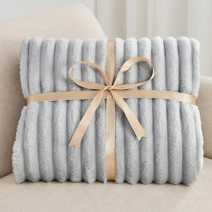 Soft Plush Fleece Blanket Twin Set