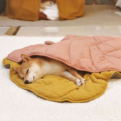 Cozy Pet Blanket - Soft Plush Throw for Dogs