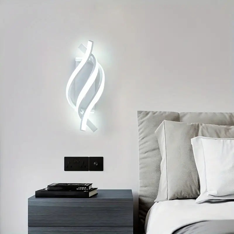Simple Elegant LED Wall Light