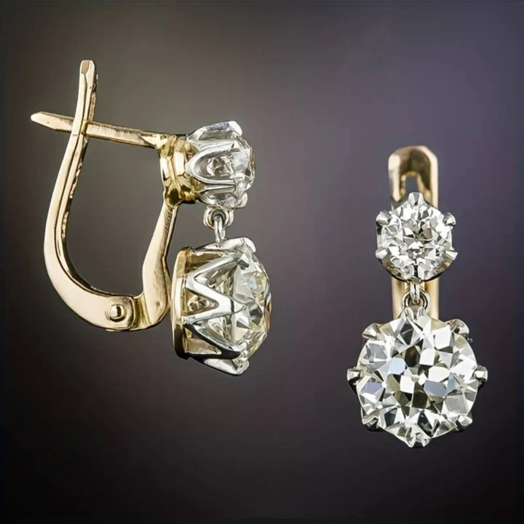 Luxurious Crystal Drop Earrings - Befez