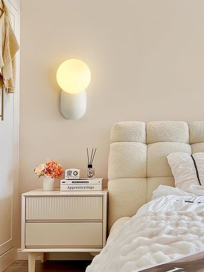 Modern LED Resin Wall Lamp