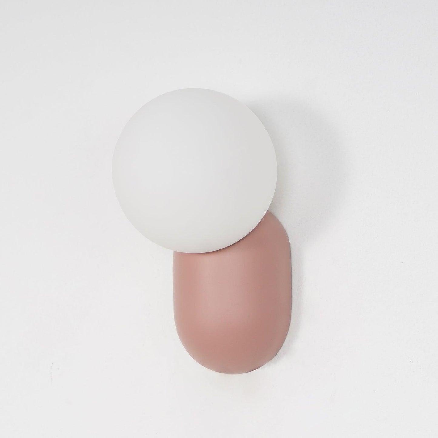 Modern LED Resin Wall Lamp