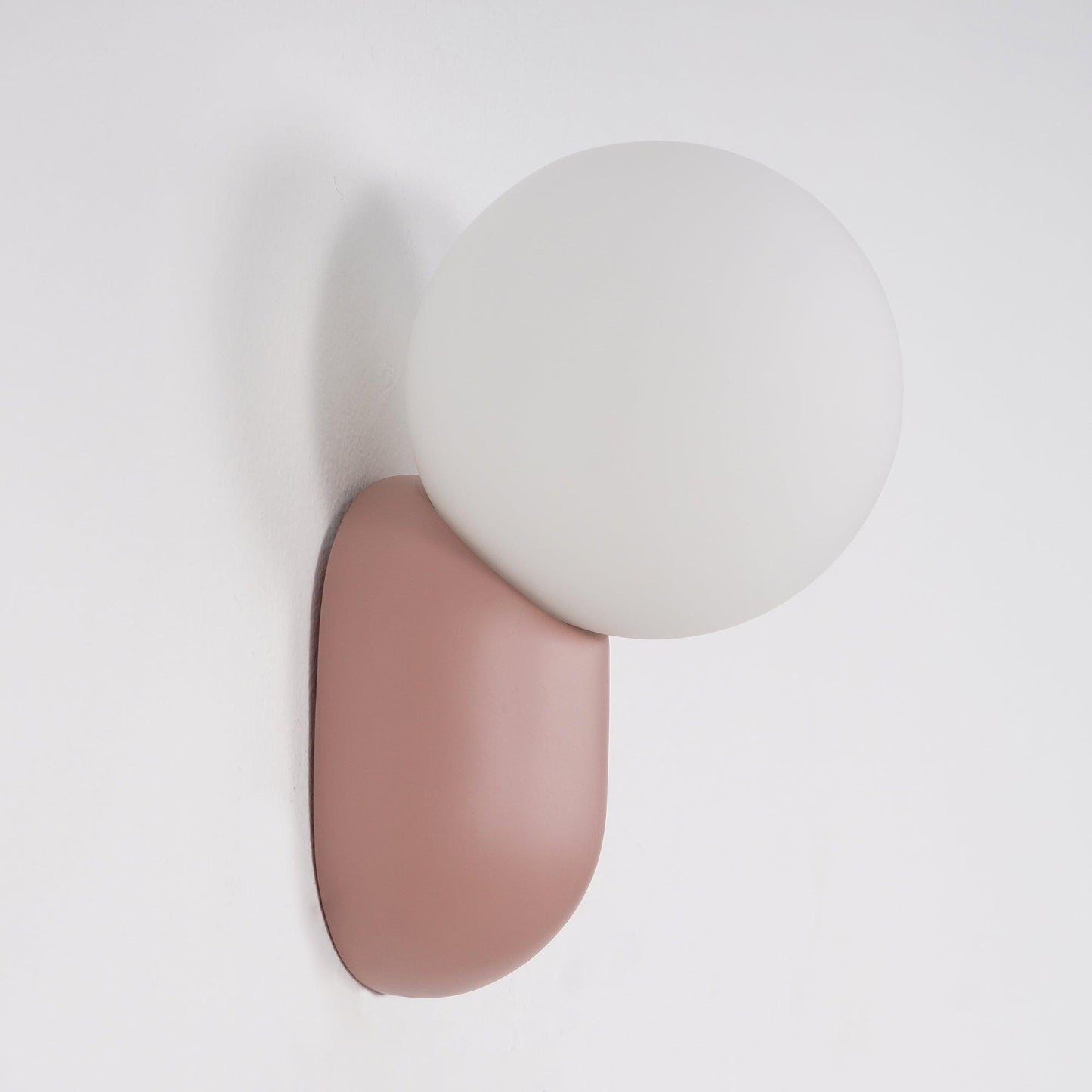 Modern LED Resin Wall Lamp