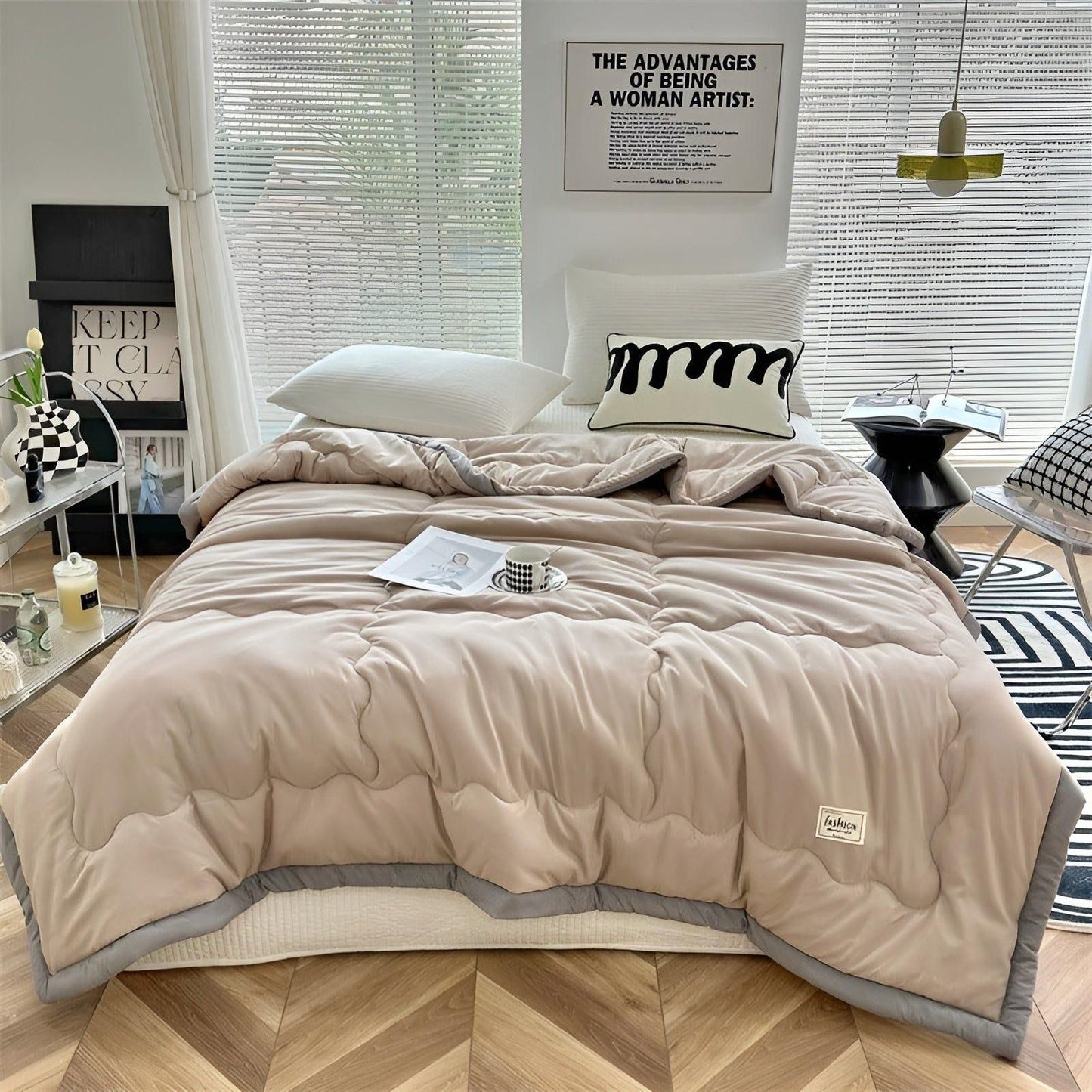 Soft Summer Duvet with Cooling Lightweight Fabric
