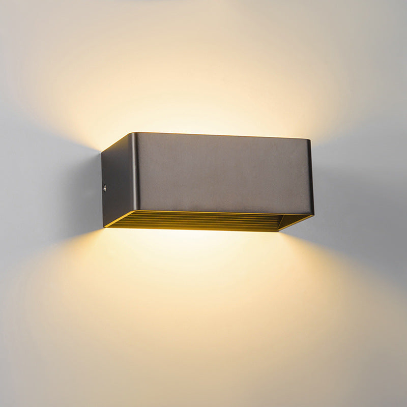 Befez | Slim LED Wall Light Modern White Finish