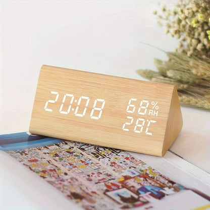 Befez | Elora Solid Wood Digital LED Clock Radio