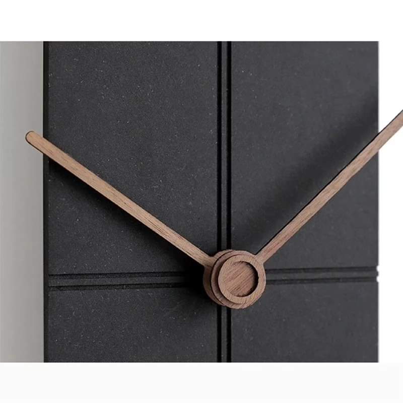 Modern Decorative Round Wall Clock