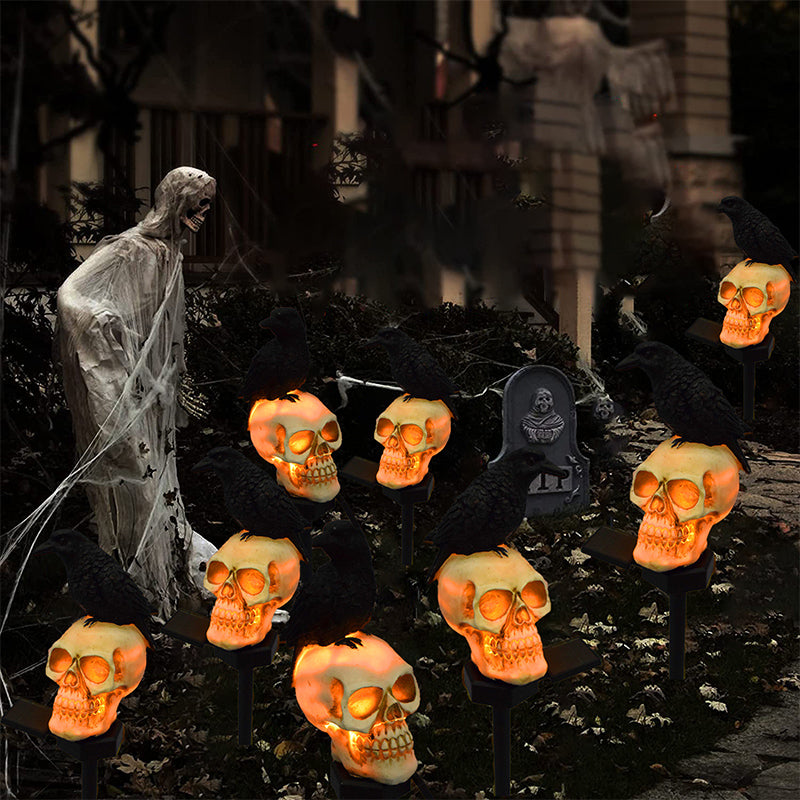 Spooky Outdoor Solar Powered Skull String Lights