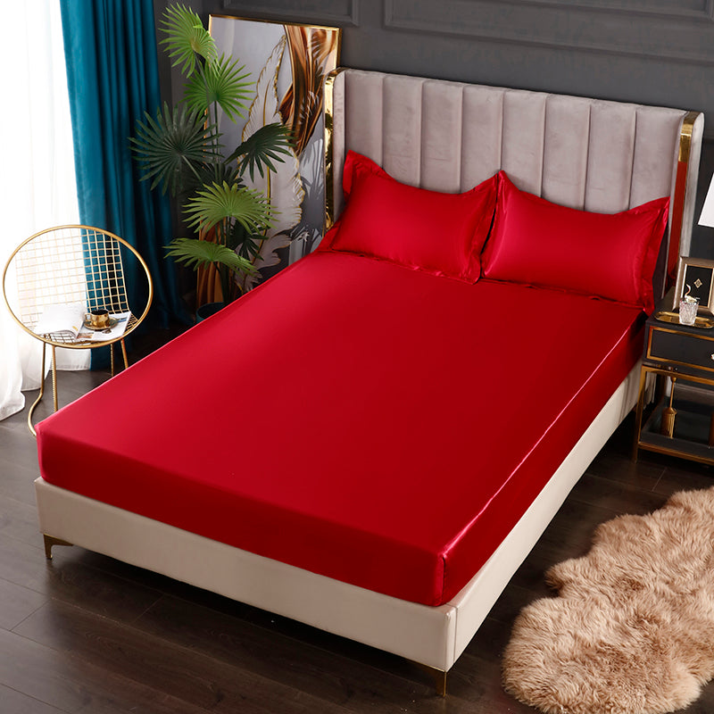Luxurious Soft Fitted Bed Sheet with Free Pillowcases